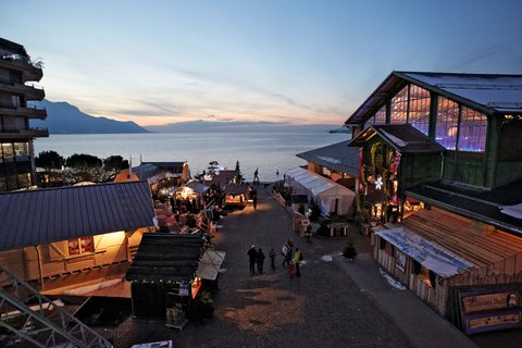 Weihnachtsmarkt in Montreux ©Switzerland Tourism, Christof Schuerpf Weihnachtsmarkt in Montreux