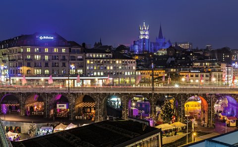Weihnachtsmarkt in Lausanne ©Switzerland Tourism, Jan Geerk Weihnachtsmarkt in Lausanne