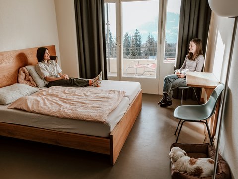 Ferien mit Hund in der Jugendherberge Crans-Montana